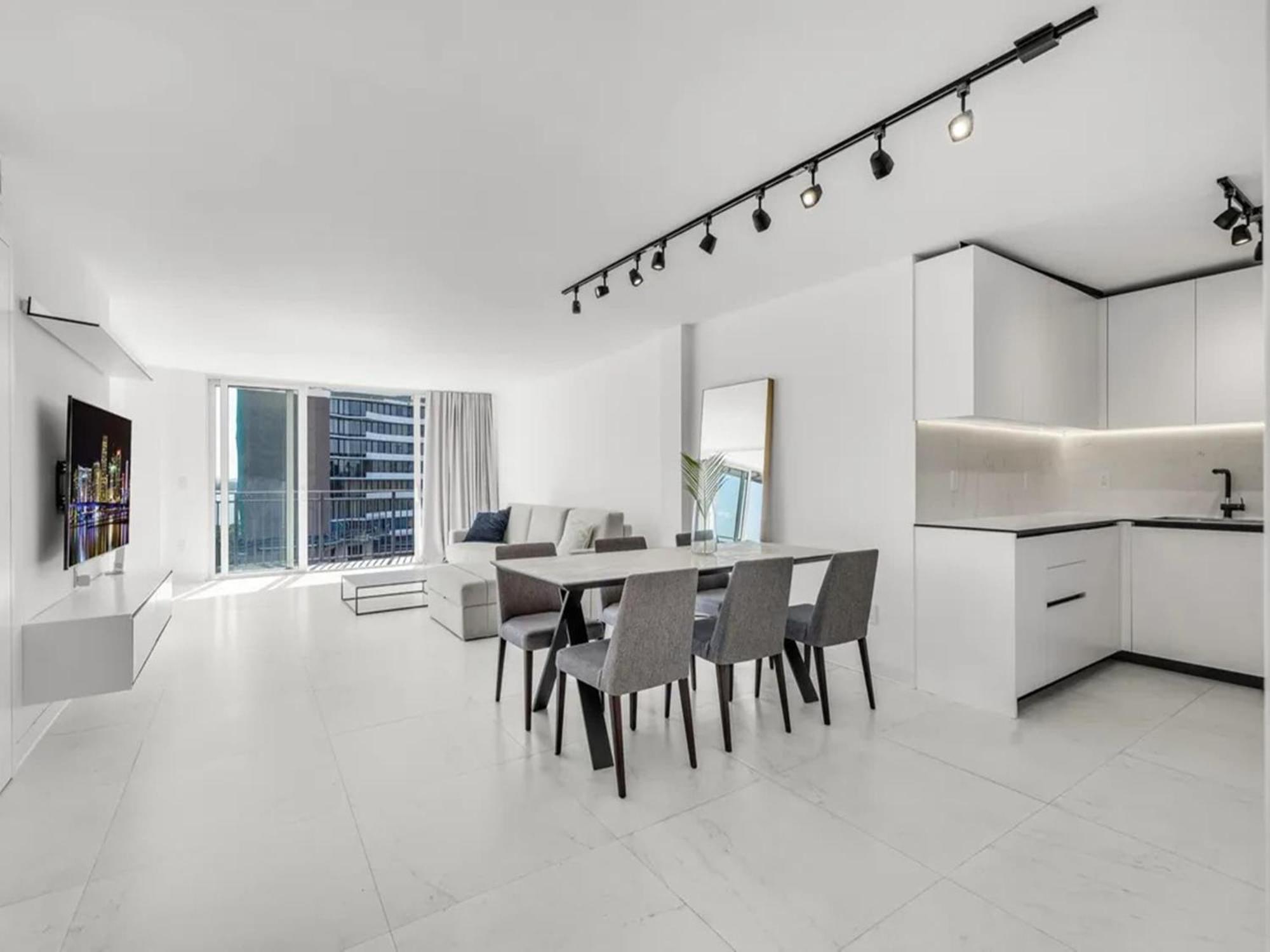 Apartamento Modern Bayview With Balcony In Miami