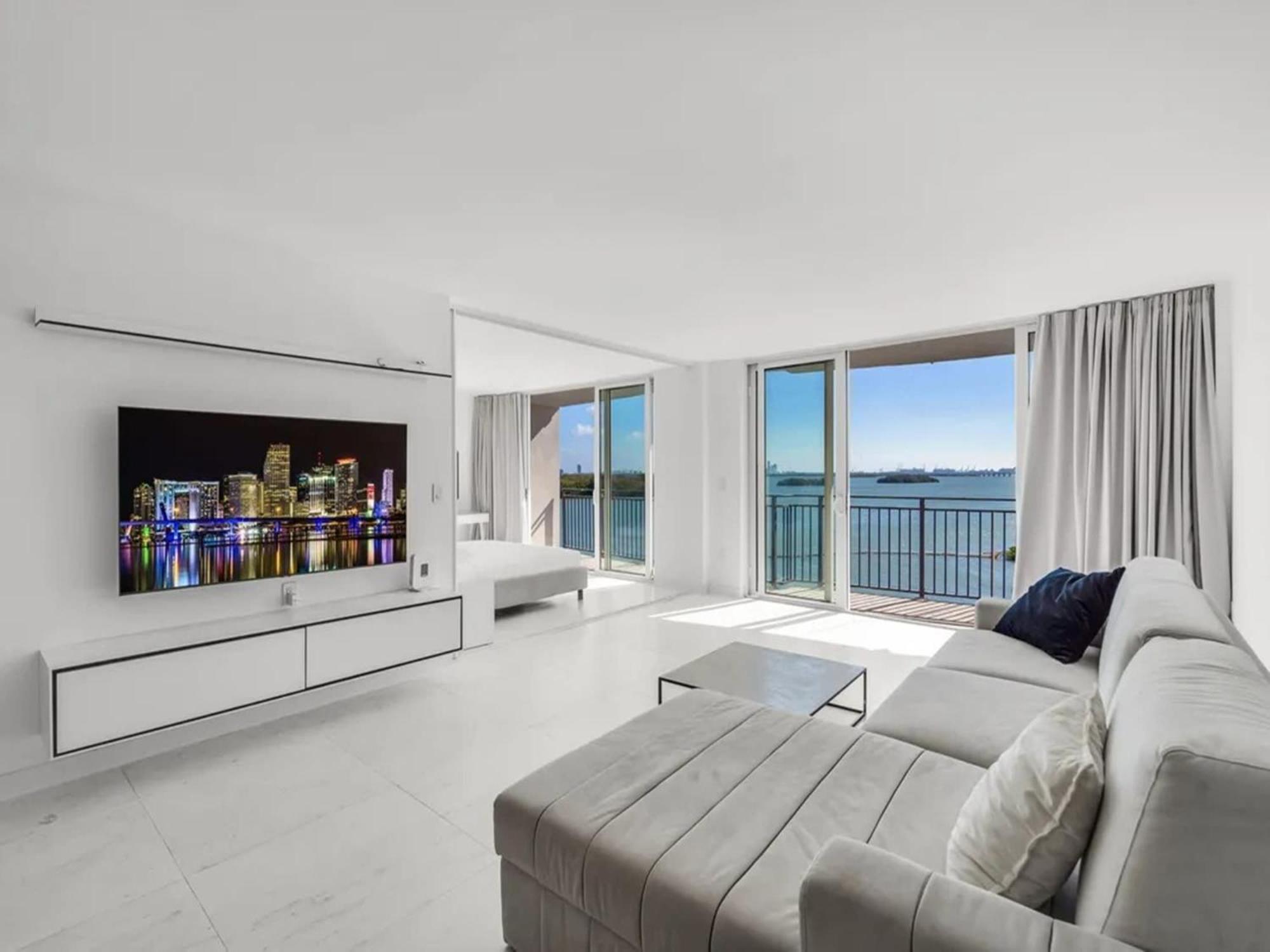 Apartamento Modern Bayview With Balcony In Miami